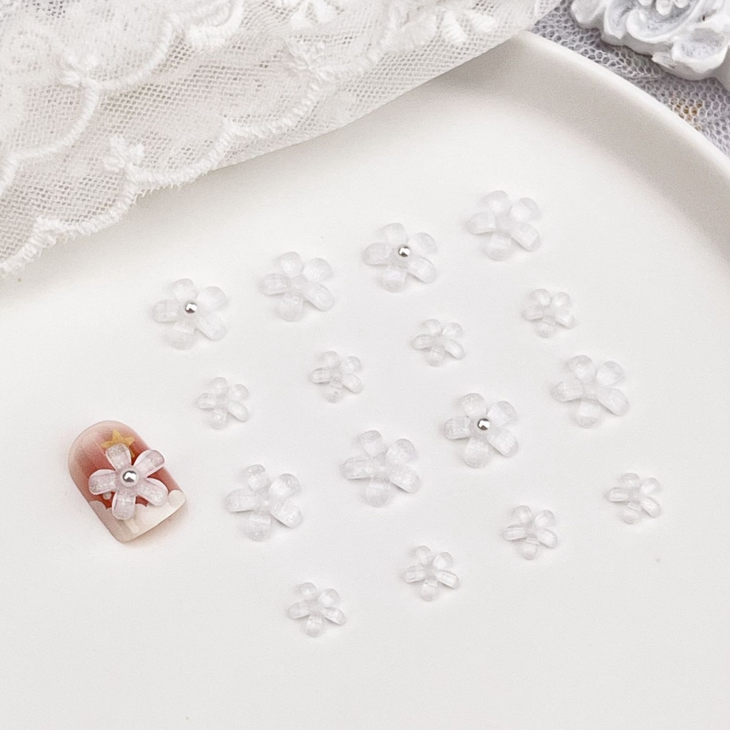 Mini Sheer Flower Nail Charm (5pcs), color: White