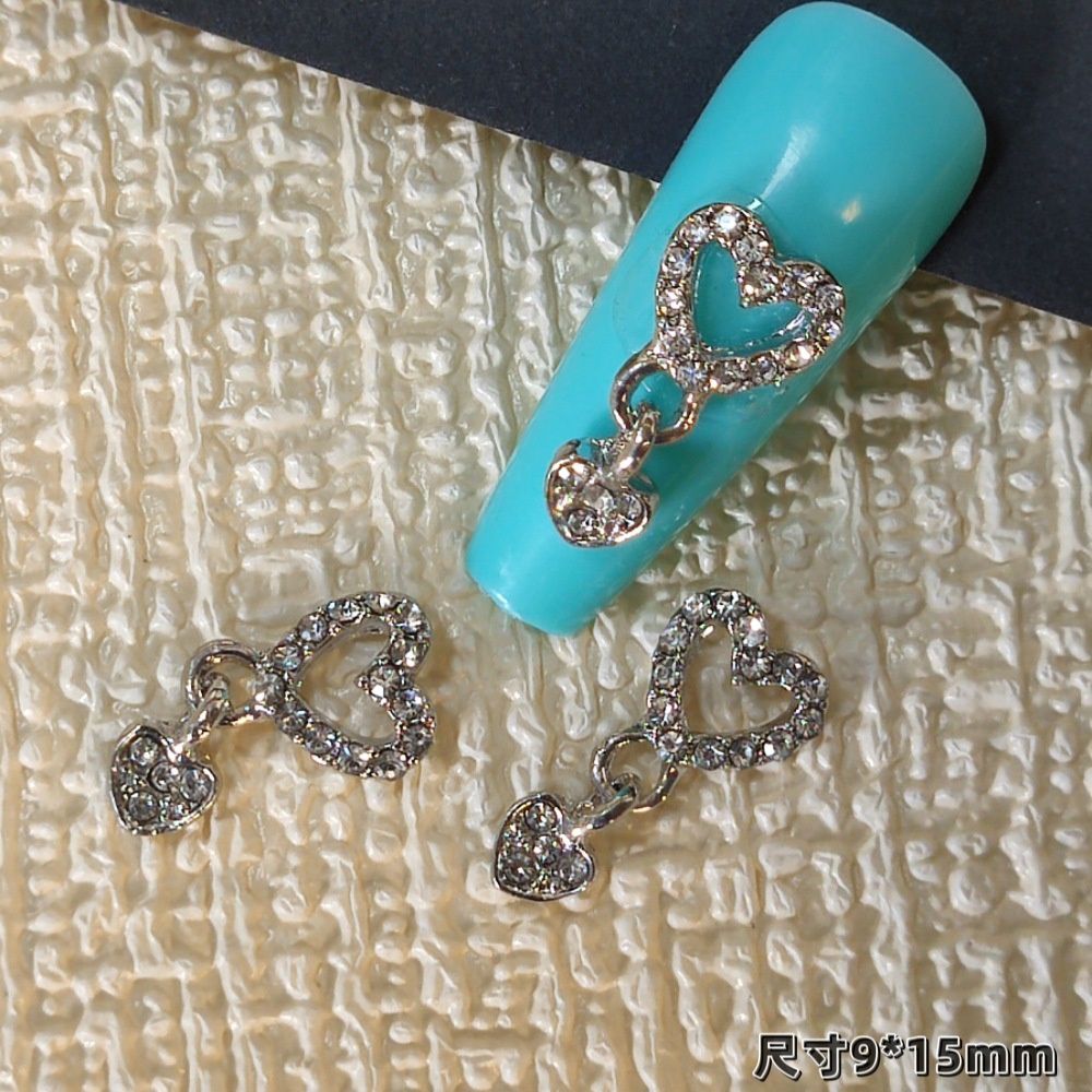 3D Titanium Heart Nail Charms 2pcs/Bag, color: Silver