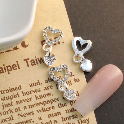 3D Titanium Heart Nail Charms 2pcs/Bag
