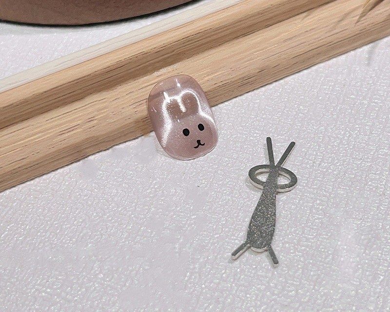 Cat Eye Gel Magnet - Bunny Nail Art, Name: Straitht