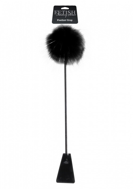 Feather Crop Zweep