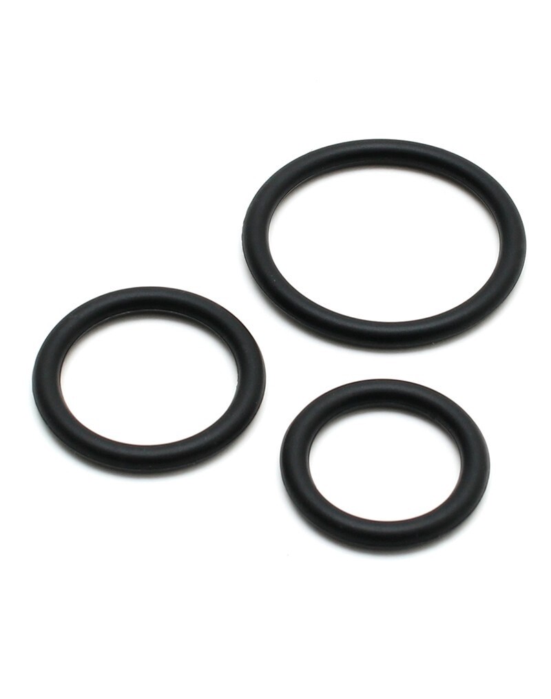 FLEXIBLE SILICONE COCKRING TRIO