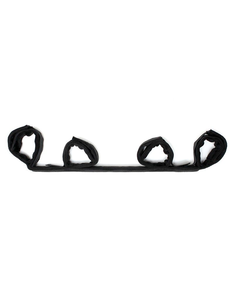 SPREADER BAR WITH 4 CUFFS