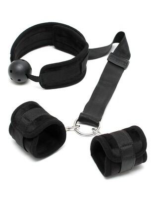 MOUTHGAG WITH CUFFS