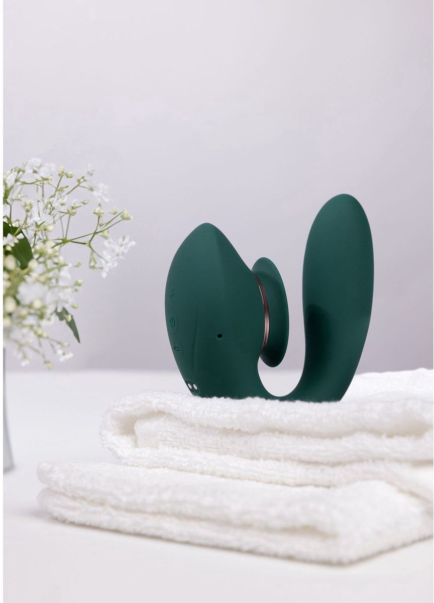Twitch 3 Rechargeable Vibrator and Suction Forest