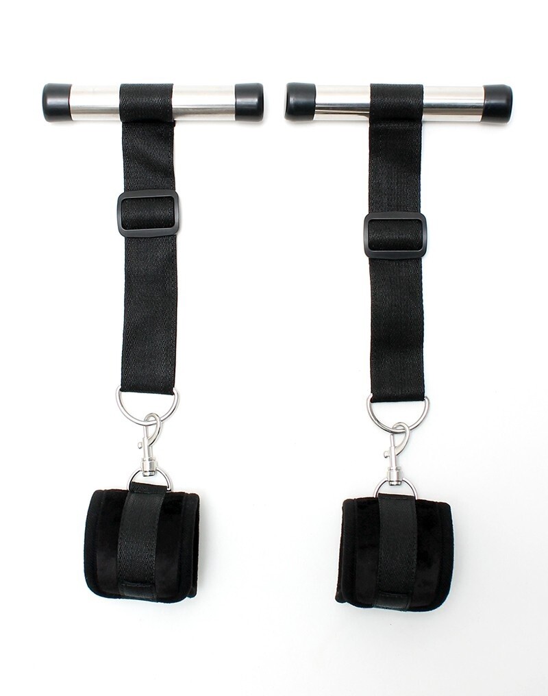 OVER THE DOOR CUFFS SET