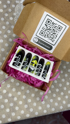 Tn air - Black and yellow