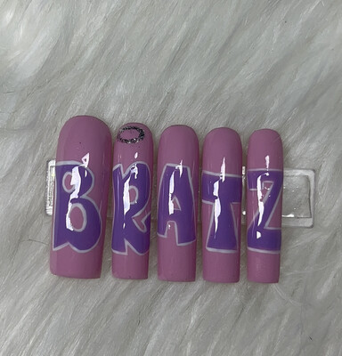 Bratz - Writing