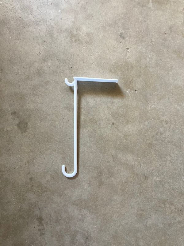 Solid 8" Flat Hook/Plastic