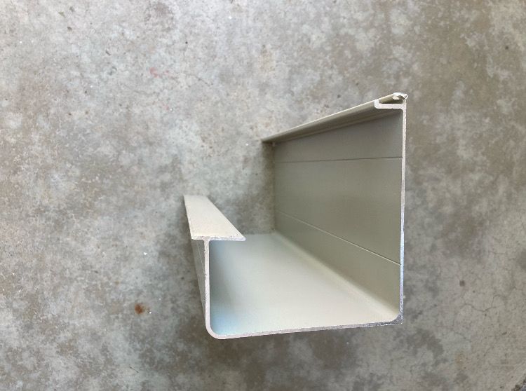 Solid Header/Gutter- Extruded-1ft. (adobe)