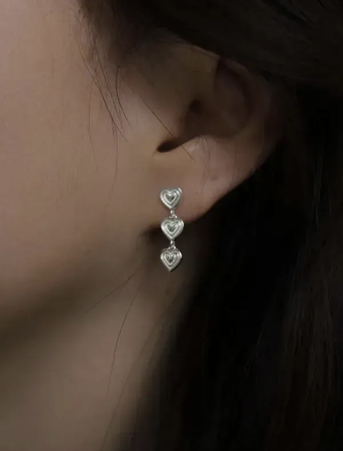 Hang Oorbellen Met Hartjes - Platina goud oorbellen - Oorbellen voor dames - Zilveren oorbellen