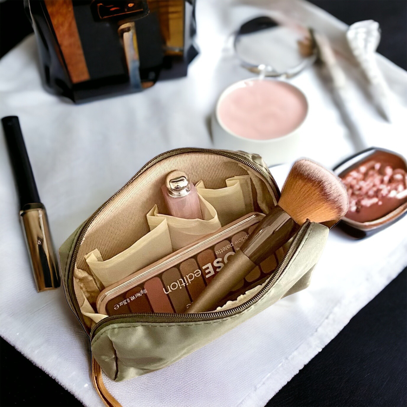 Praktische Make Up Zak - Groene make- up tas - Toilettas met verdelingen