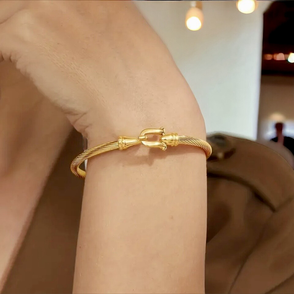 Stretch Bangle - Open Stretch Bangle Armband Voor Vrouwen. Stainless Steel Bangle Voor Meisjes.