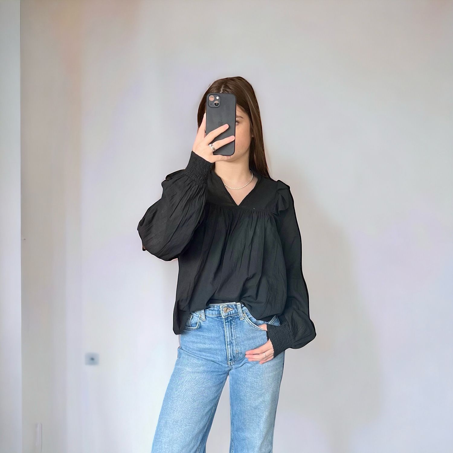 Frivole Top - Luchtige Top - Zwarte Top -Top met lange mouwen - Losse top - Top voor dames - Top voor vrouwen - Zwarte Blouse