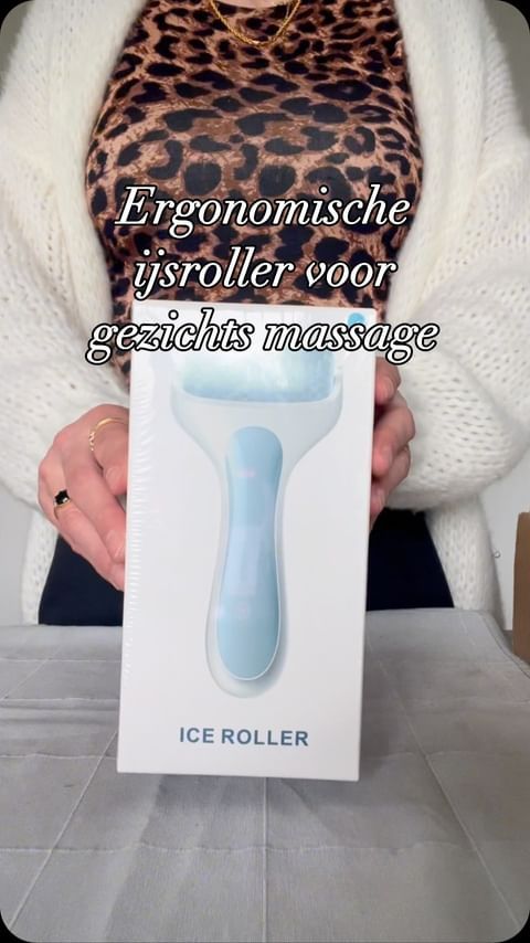 Ijs Roller Massage - Ijsroller + extra roller - Ergonomische ijs roller - Derma massage roller