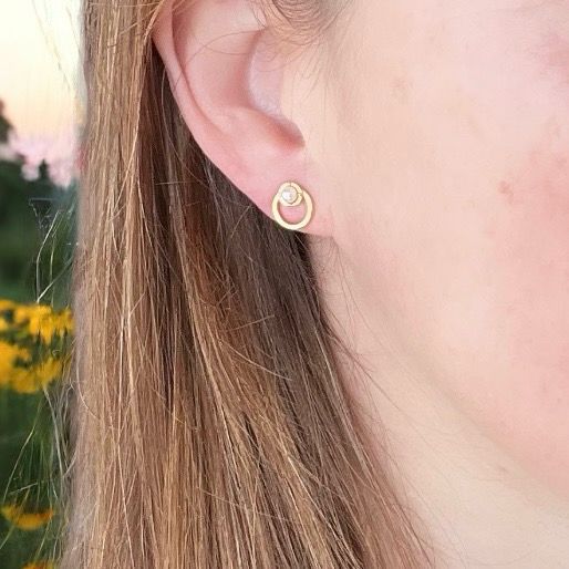 Stud Oorbellen Met Parel - Elegante Geometric Studs Oorbellen Sterling Zilver Goudkleurig