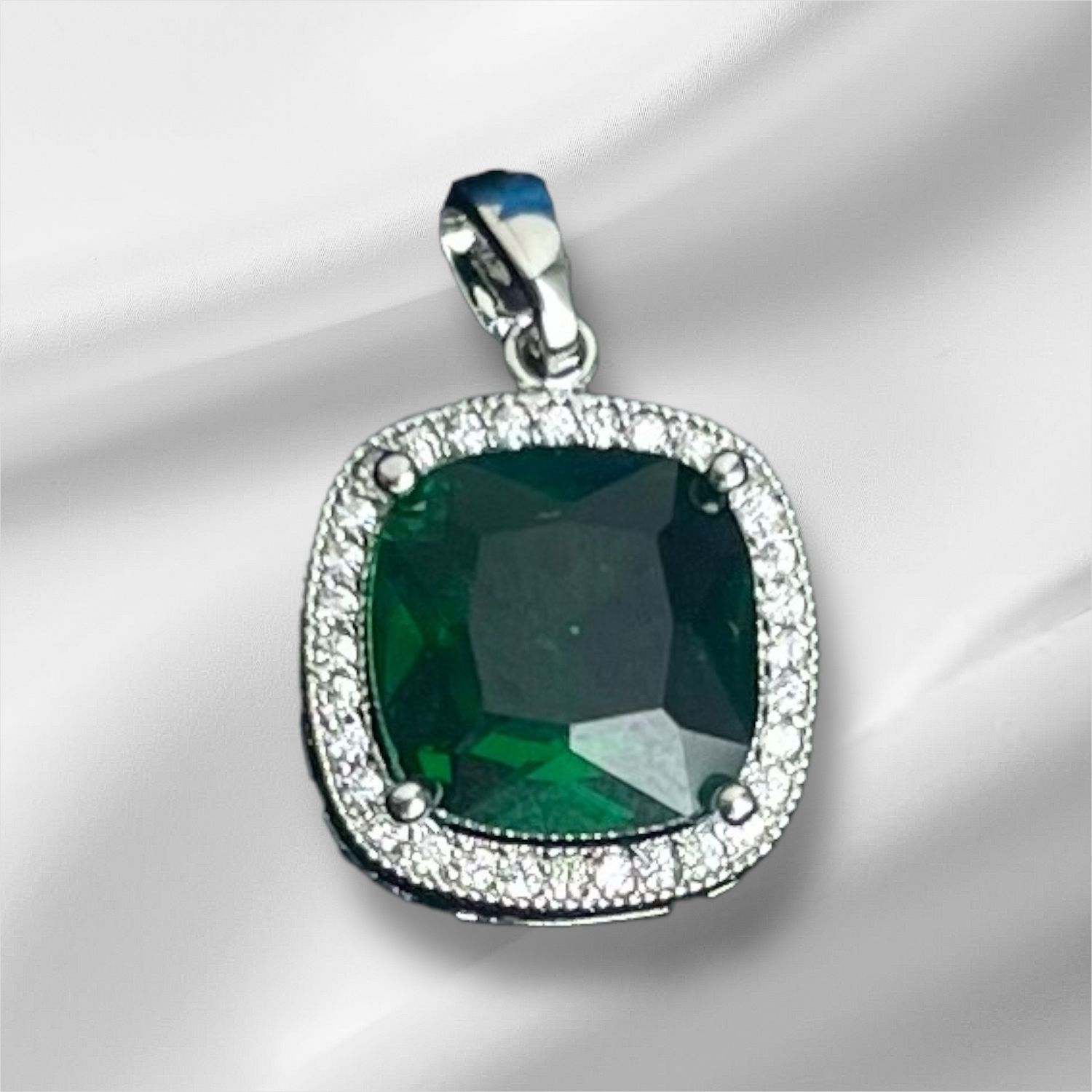 Groene Zircon kettinghanger
