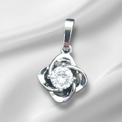 Klavertje 4 Hanger Met Zircon - Zilveren Hanger Voor Ketting