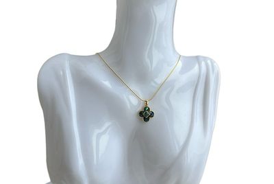 Kruis Pendant - Mooie Kruisvormige Pendant Met Groene Steen - 18 Kt Goud Platina
