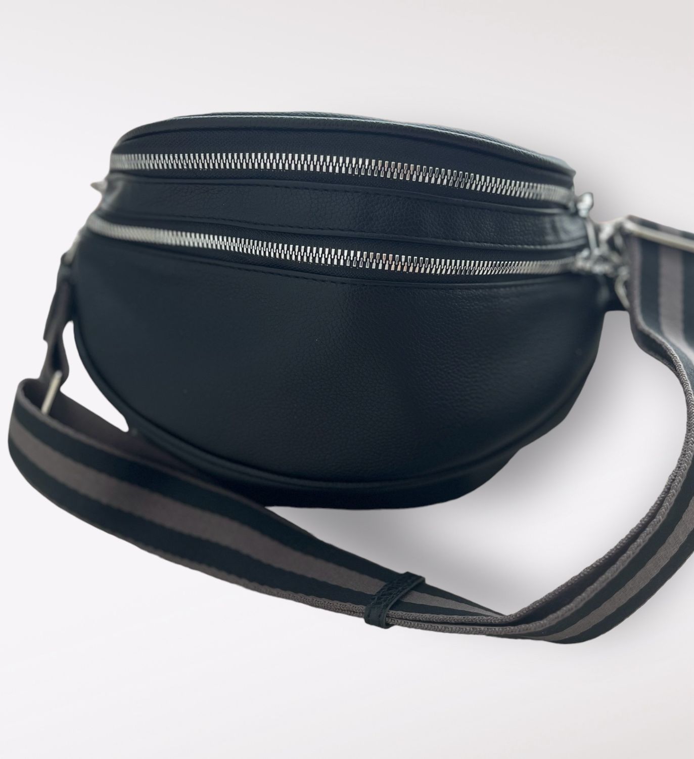 Cross Body Slingertas - Trendy Crossbody Slinger tas - Tas Unisex. - Schouder Tas - Heuptas Met 2 Ritsen