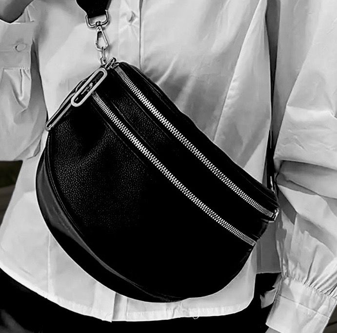 Cross Body Slingertas - Trendy Crossbody Slinger tas - Tas Unisex. - Schouder Tas - Heuptas Met 2 Ritsen