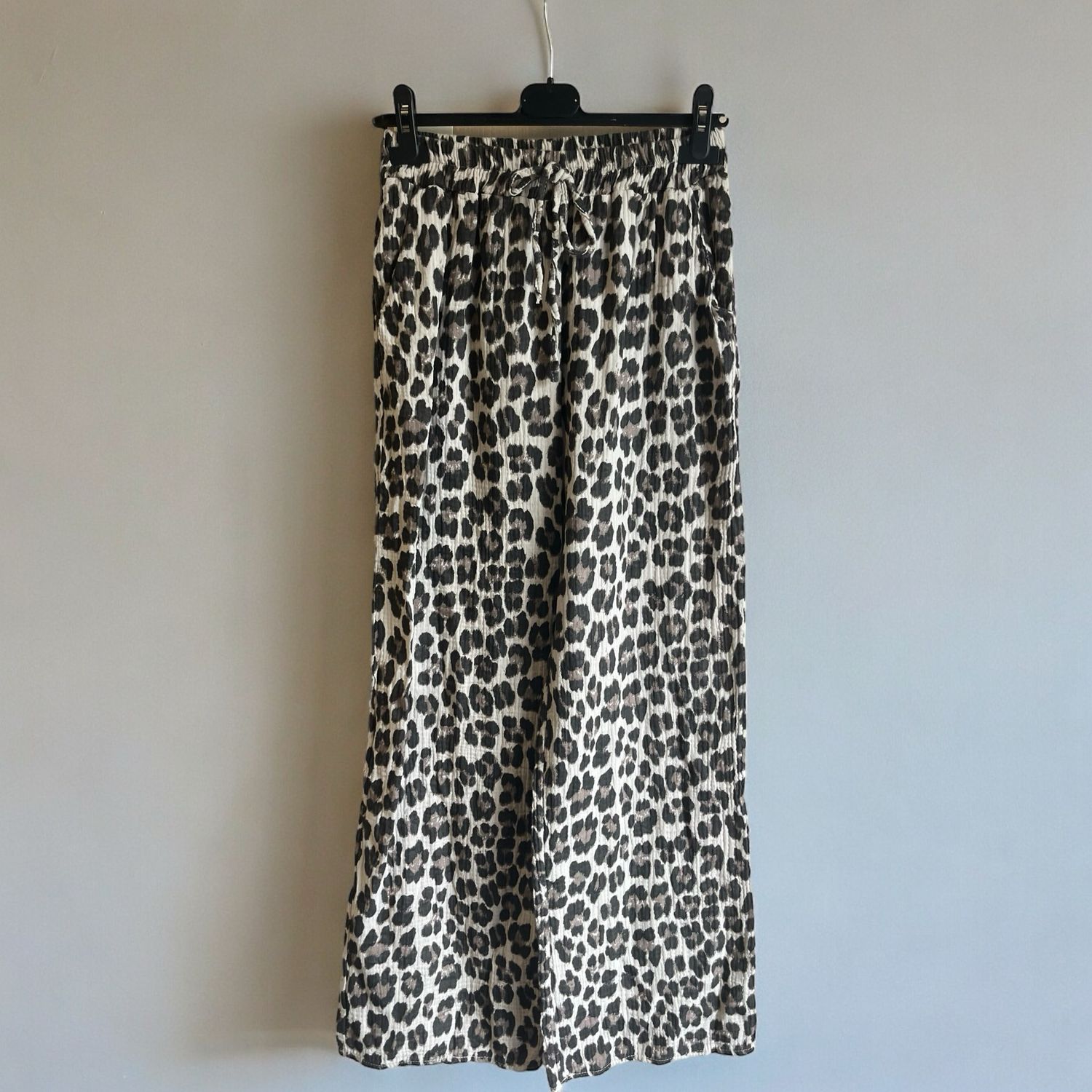 Set Broek + Hemd- Broek In Katoen- Hemd In Katoen - Leopard Patroon - One Size - Broek Met Leopard Print - Hemd Met Leopard Print