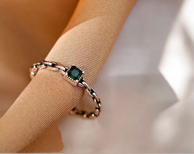 Retro Ketting Ring Met Groene Zircon