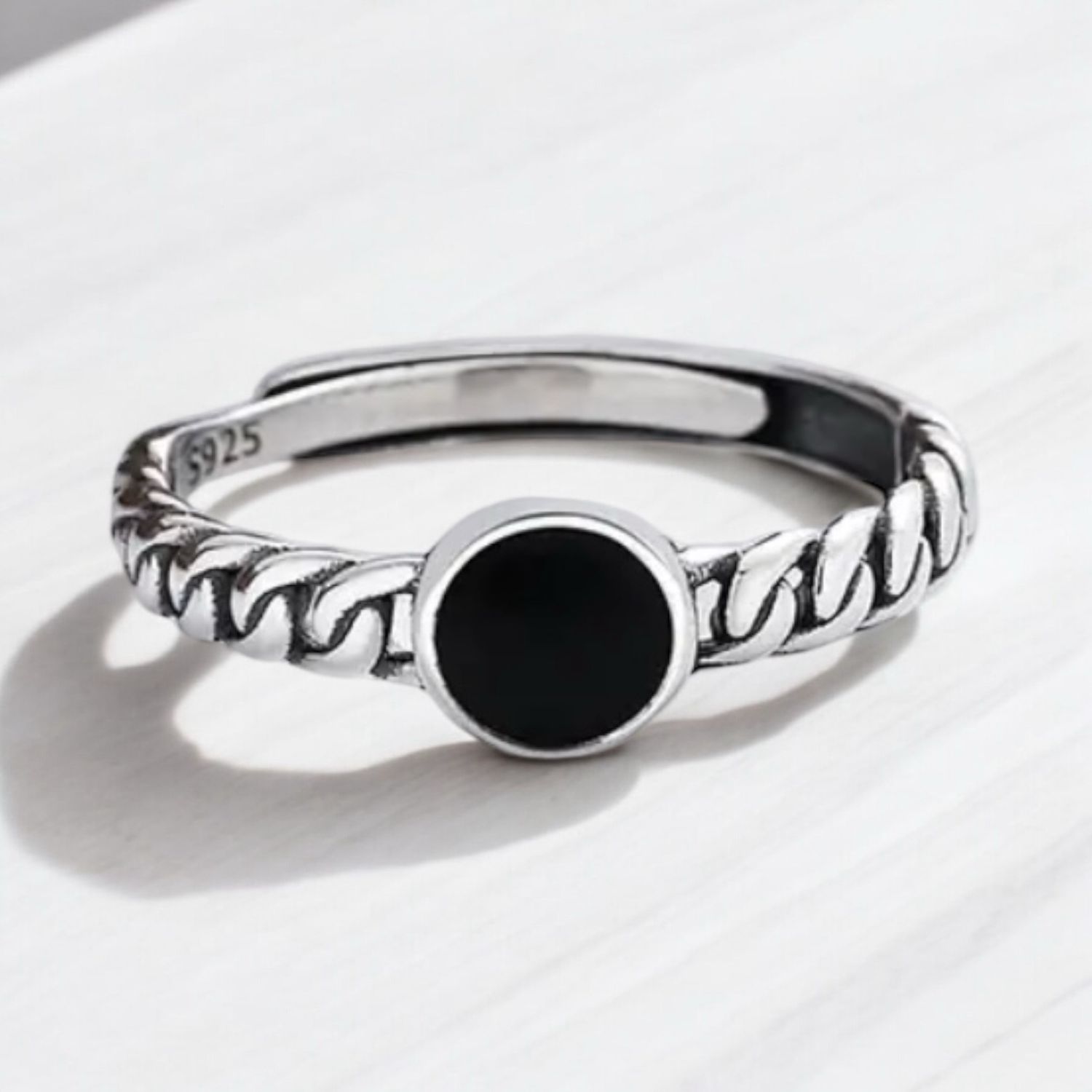 Unisex Zilveren Ring Met Zwart Steentje