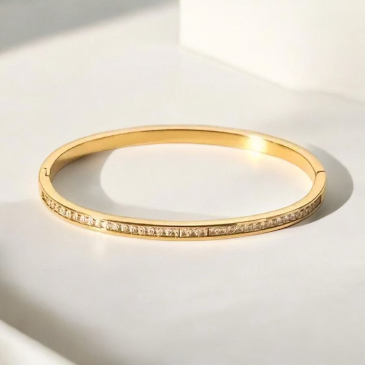 Stainless Steel Bangle Met Steentjes