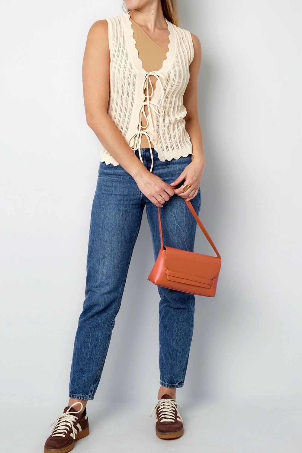 Crochet Top Met Strikjes - Gehaakte Top - Top Zonder Mouwen - Gehaakte Gilet Top