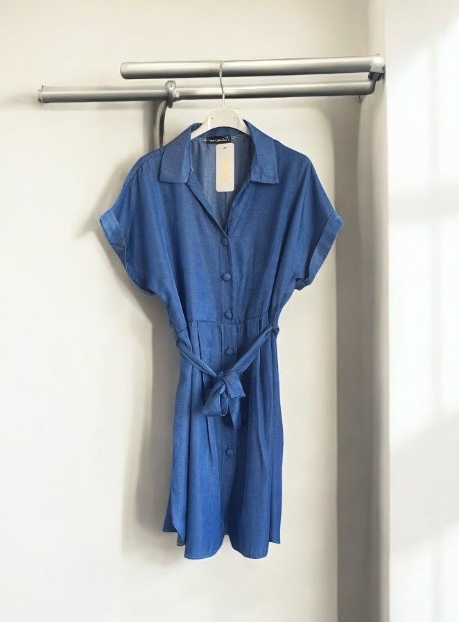 Shirtjurk met ceintuur – Vrouwelijk &amp; stijlvol- One Size Jurk Met Knoopjes