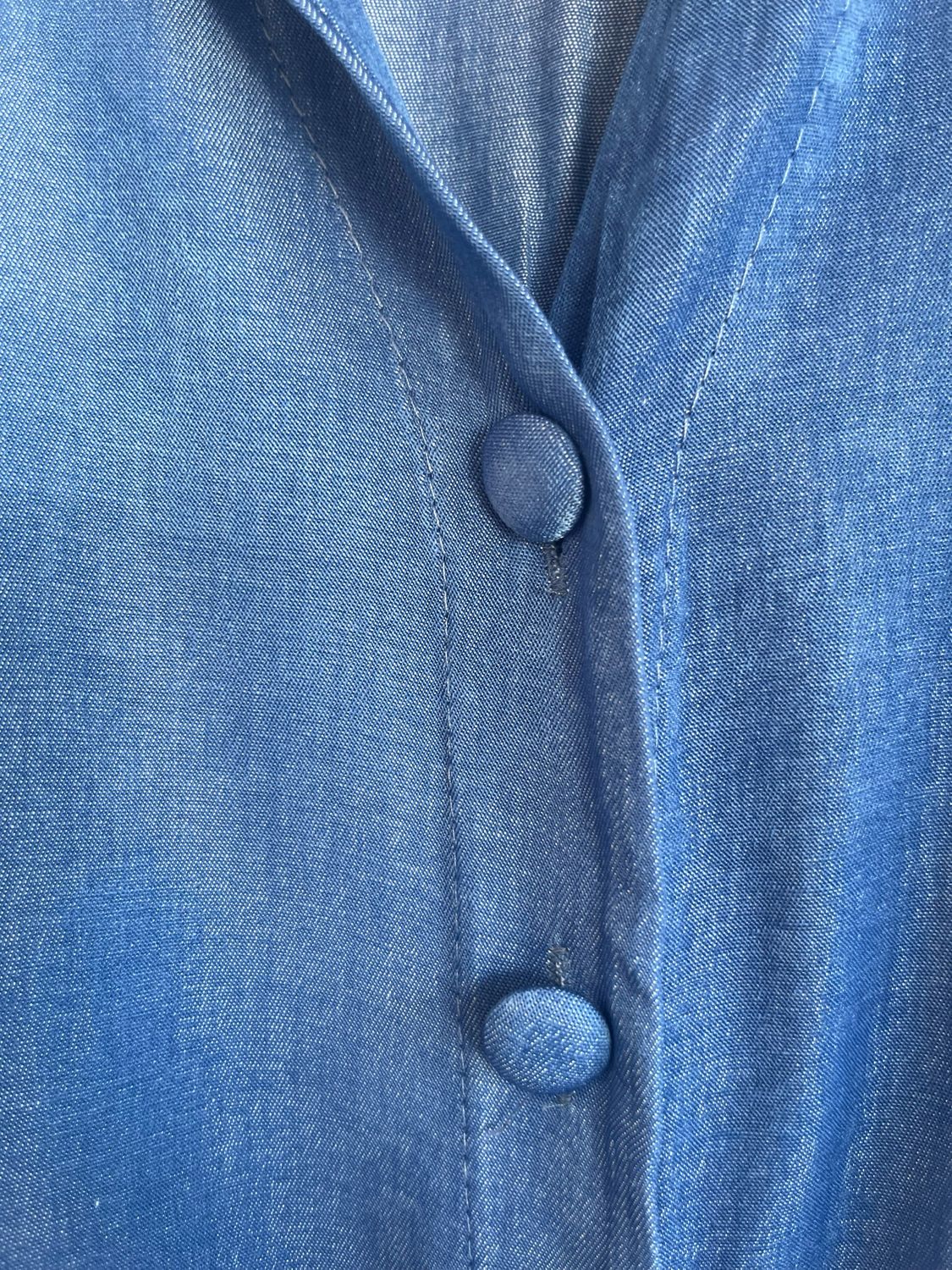 Shirtjurk met ceintuur – Vrouwelijk &amp; stijlvol- One Size Jurk Met Knoopjes