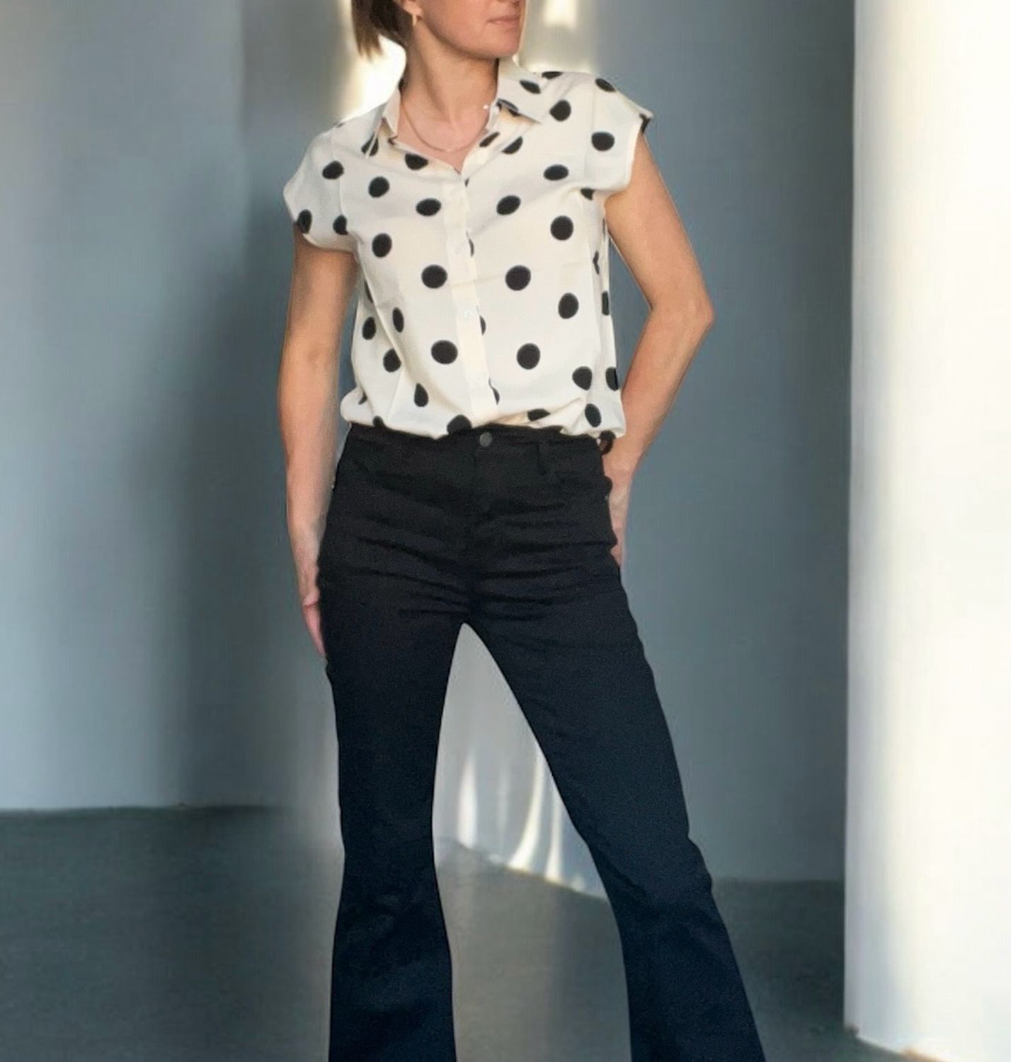 Mouwloos Polka Dot HemdsBlouse - Elegant &amp; Trendy Bloesje Voor Vrouwen