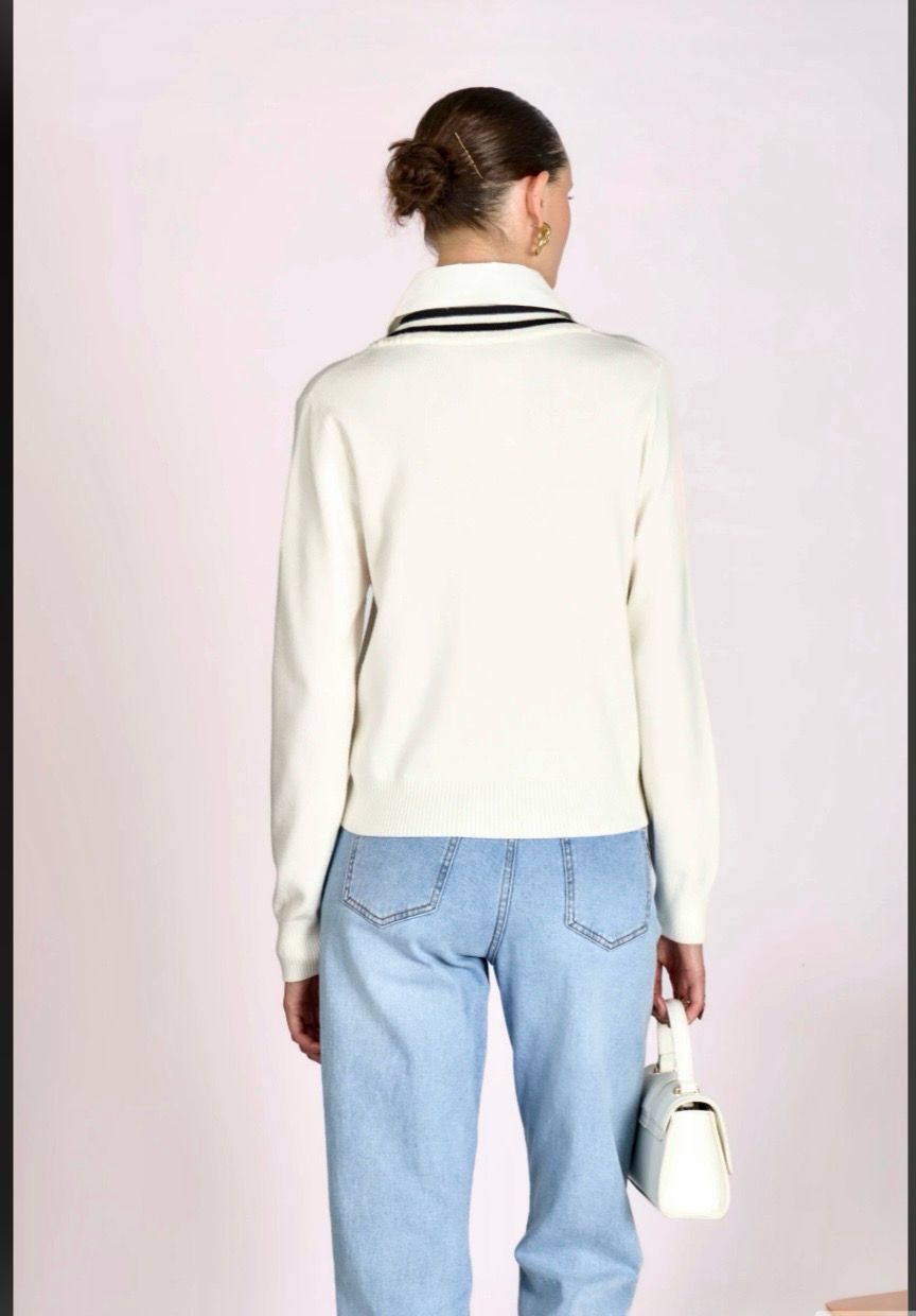 V-  Nek Gebreide Trui Met Shirt Kraag.– Preppy College Style Sweater voor Dames