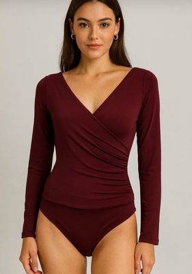 lange mouwen body met V-hals en overslag – dames basic top”