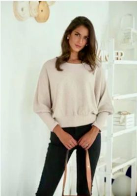 Dames Trui One Size – Comfortabele Gebreide Sweater in Meerdere Kleuren