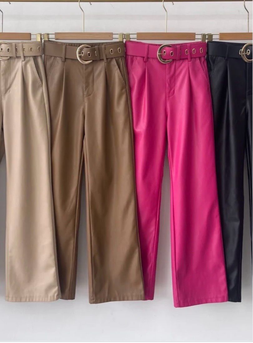 Taupe leren broek met hoge taille en wijde pijpen – stijlvol en tijdloos