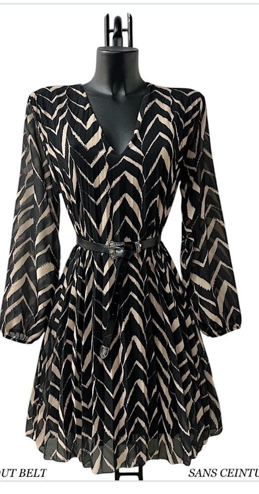 Printed plooijurk met viscose lining- frivole midi jurk voor dames