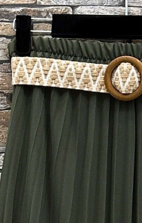 Effen kleur Vloeiende plooirok met viscose lining- midi rok met bohemian belt