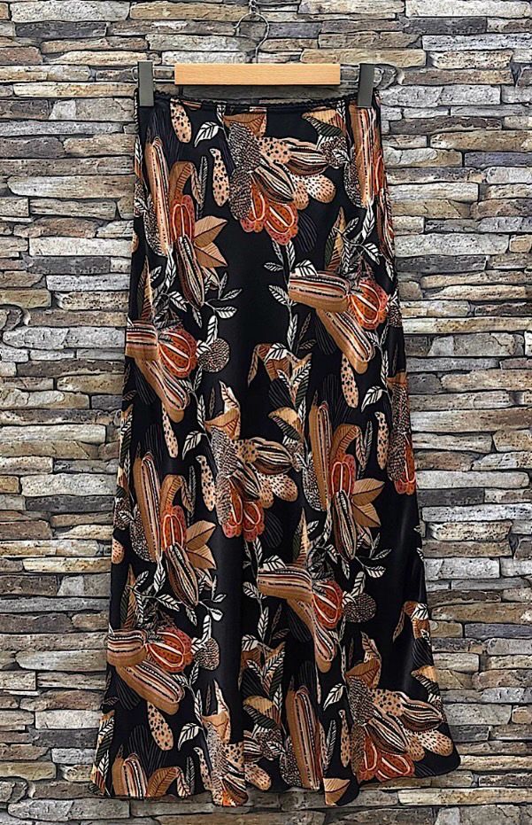 Monia A-lijn rok – satijnlook midi rok met bloemenprint en kanten rand 