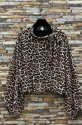 Chique blouse met print en romantische soepelvallende mouwen – trendy met viscose voering