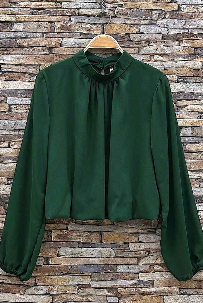 Elegante blouse in effen kleur en romantische soepelvallende mouwen – trendy met viscose voering