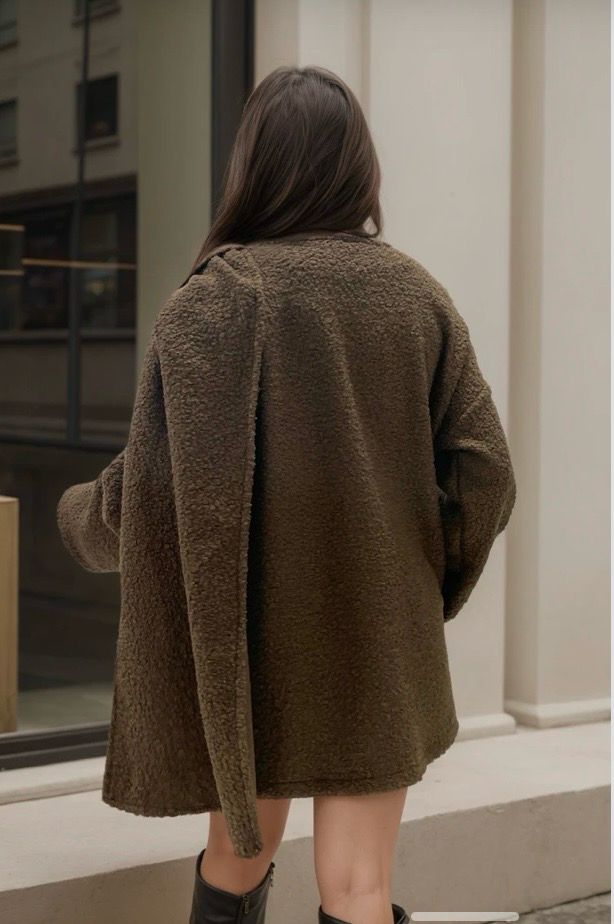 Teddy Coat met Ingebouwde Sjaal – Warme Oversized Jas