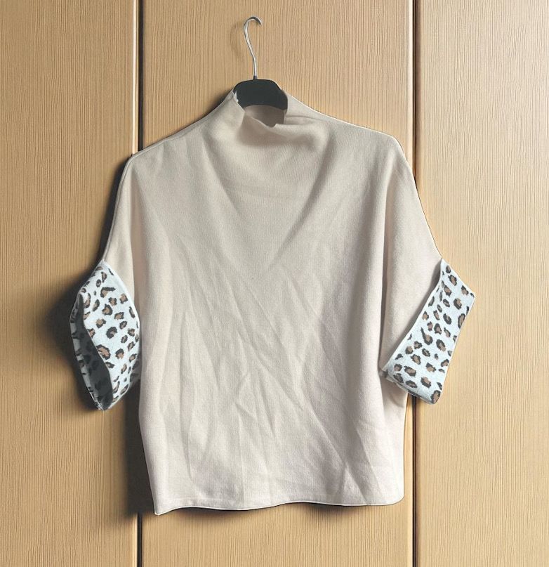 Trui met hoge hals En Korte Mouwen Sweater Met luipaardprint op de mouwen Voor Dames