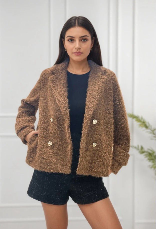 Zwarte korte Bouclé Blazer jas met Gouden Knopen voor dames