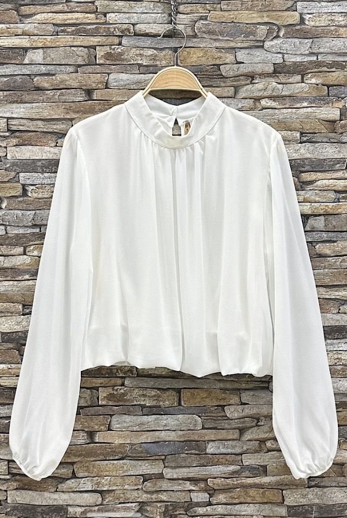 Elegante blouse in effen kleur en romantische soepelvallende mouwen – trendy met viscose voering