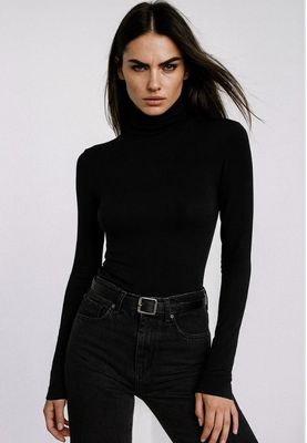 Infinity Me – Bordeaux katoenen coltrui | Tijdloze Parisian Chic Essential 