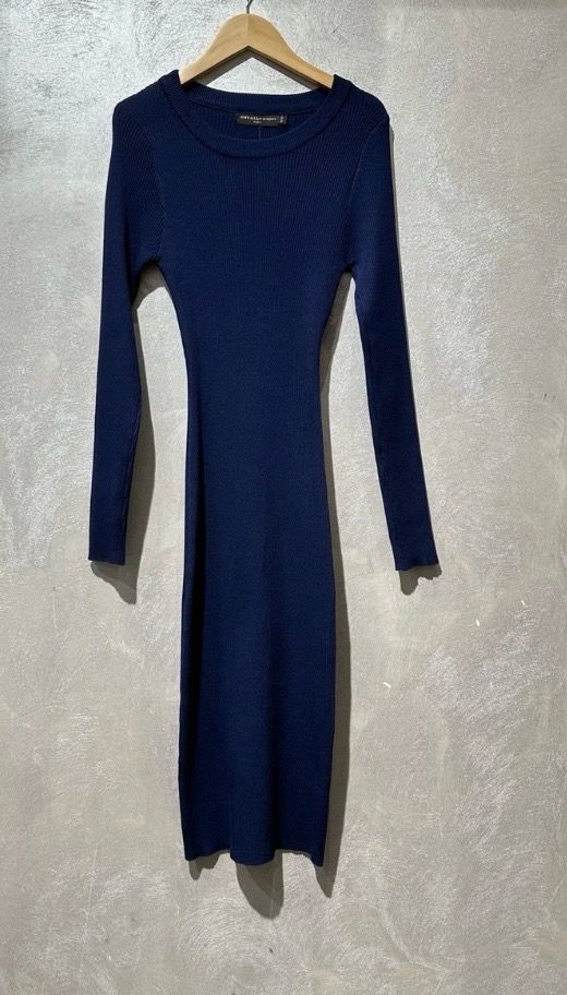 Mid length rib knit dress - Elegant blauw midi jurkje voor dames - Infinity Me