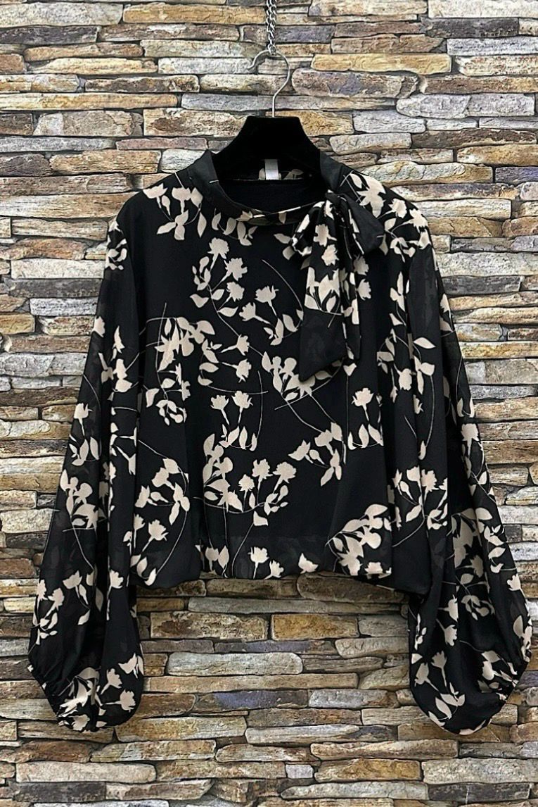 Chique blouse met print en romantische soepelvallende mouwen – trendy met viscose voering