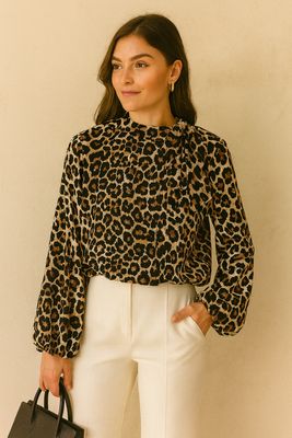 Chique blouse met print en romantische soepelvallende mouwen – trendy met viscose voering